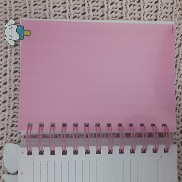 Hello Kitty & Friends Notebook & Sticker Set - Picture 7 of 11